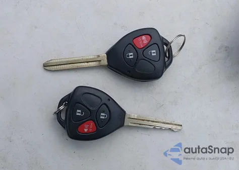 2018 Toyota 4Runner Sr5/Limited/Sr5 Premium z USA, uszkodzony, nr VIN JTEZU5JR7J5188585